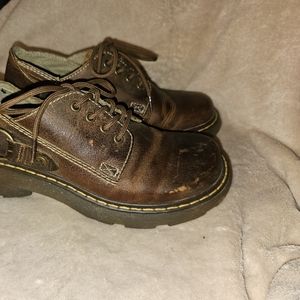 Dr Marten Oxford Style Shoe